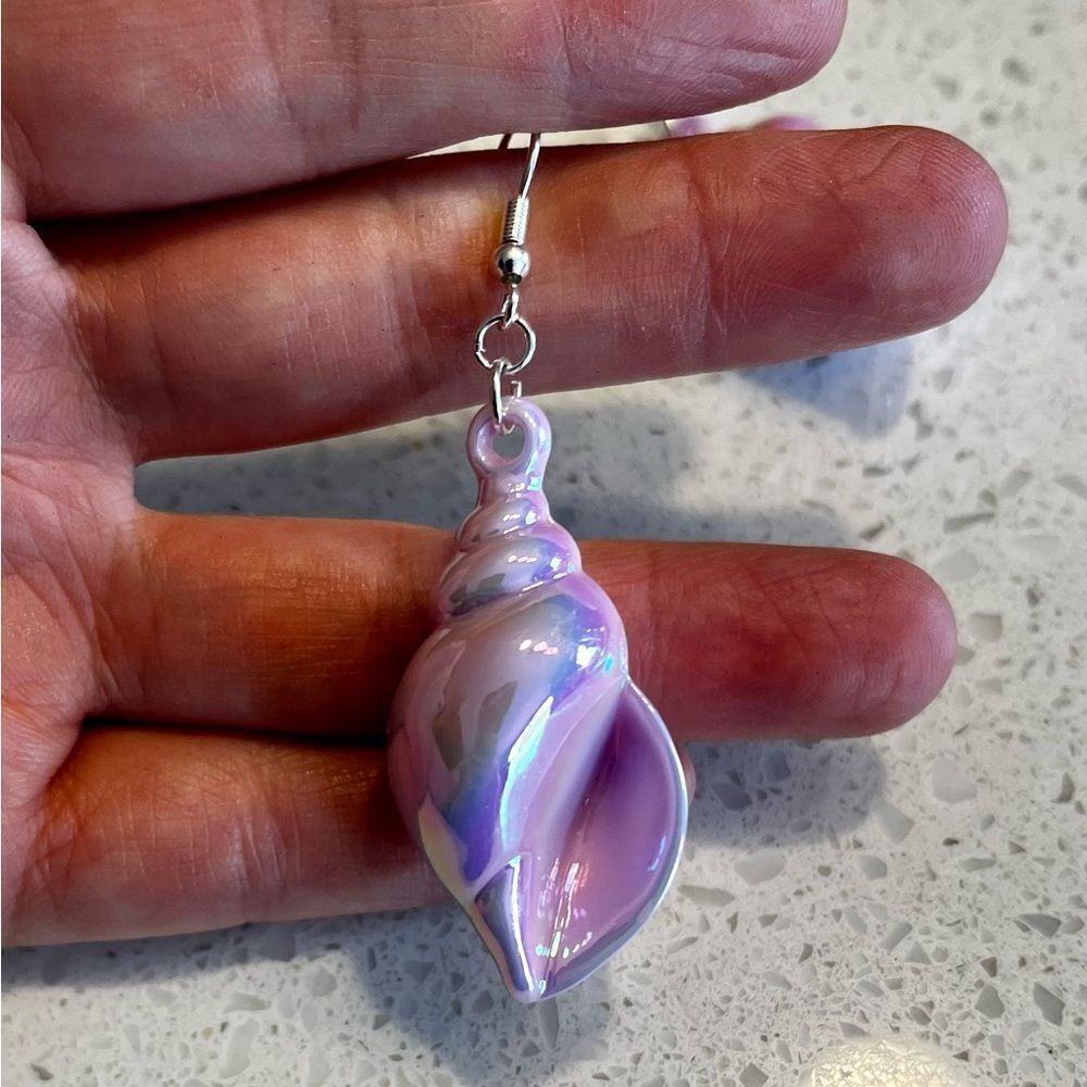 ‎Seashell Drop Earrings - Picture 2 of 10